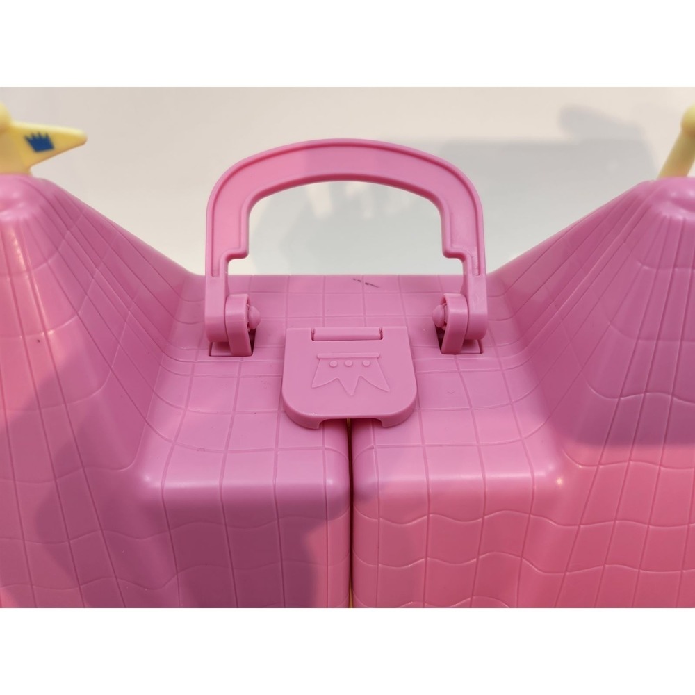 Peppa Pig's Princess Castle Deluxe Playset - with some‎ figures - incomplete - Picture 7 of 8
